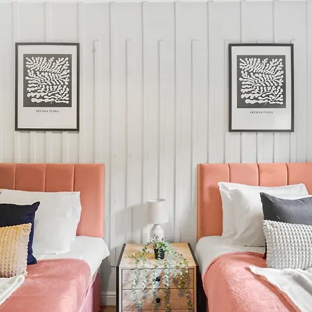 Exquisite Gem - Terrace And Garden Lejlighed *