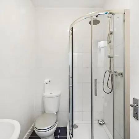 Exquisite Gem - Terrace&garden Apartment