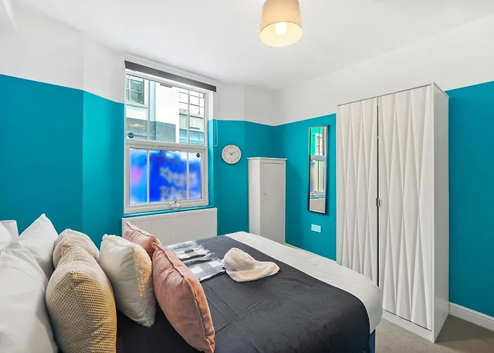 Exquisite Gem - Terrace And Garden Apartament Bristol